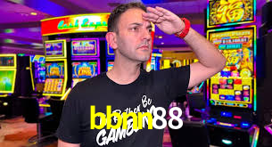 A Ascensão dos Esportes Eletrônicos: Um Novo Paradigma no Entretenimento